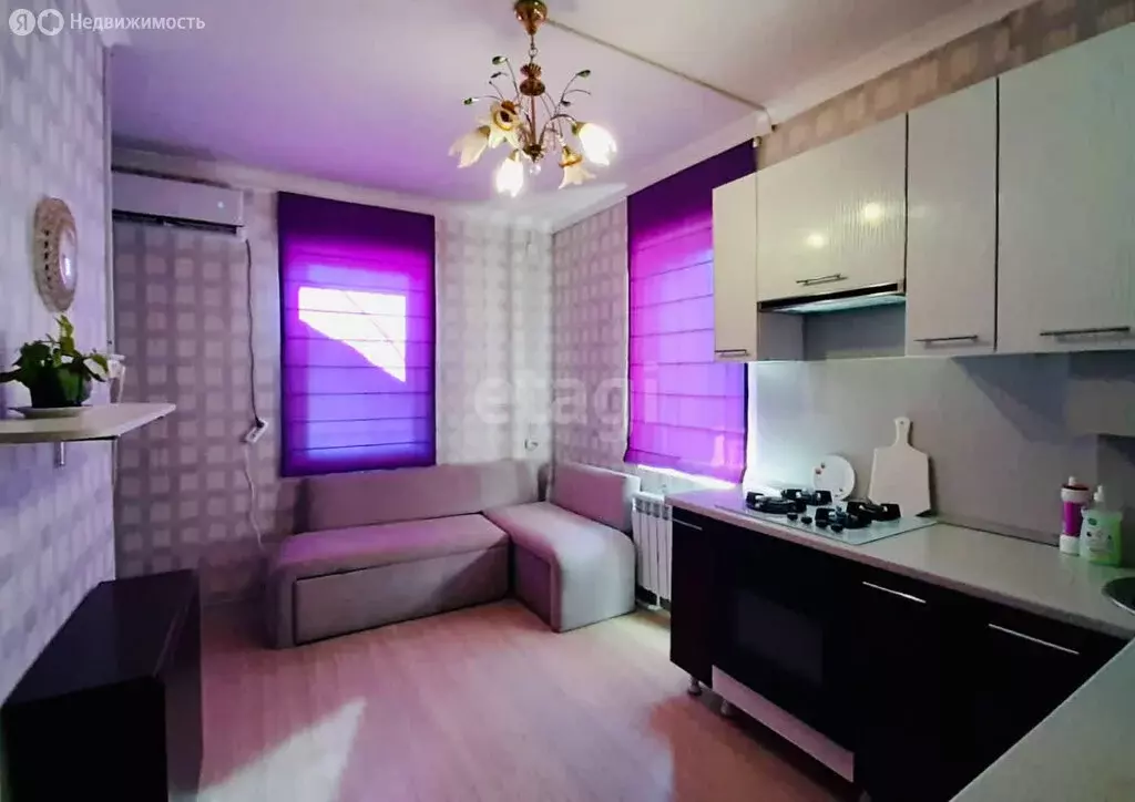 3-комнатная квартира: Кисловодск, Солнечный переулок, 18 (70 м) - Фото 1