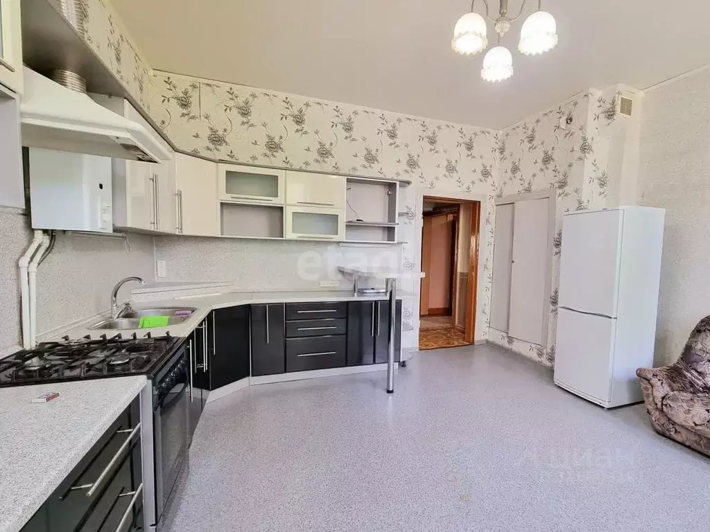3-к кв. Тамбовская область, Тамбов Тамбов-4 тер., 3 (91.3 м) - Фото 1