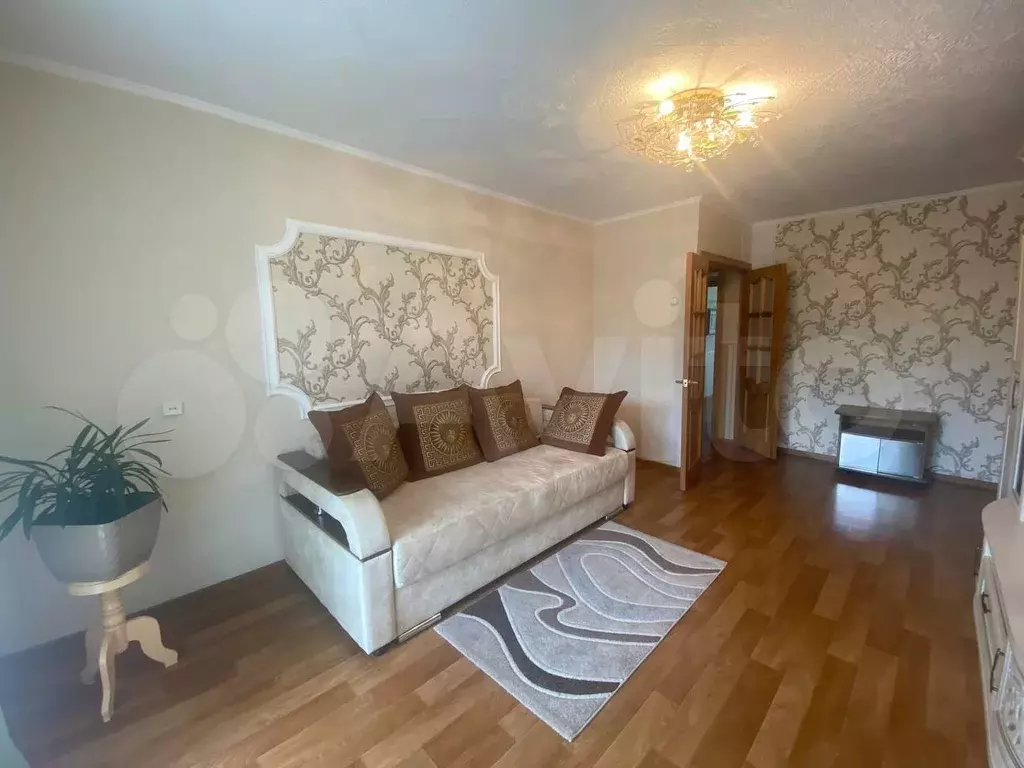 3-к. квартира, 63,7 м, 2/3 эт. - Фото 1