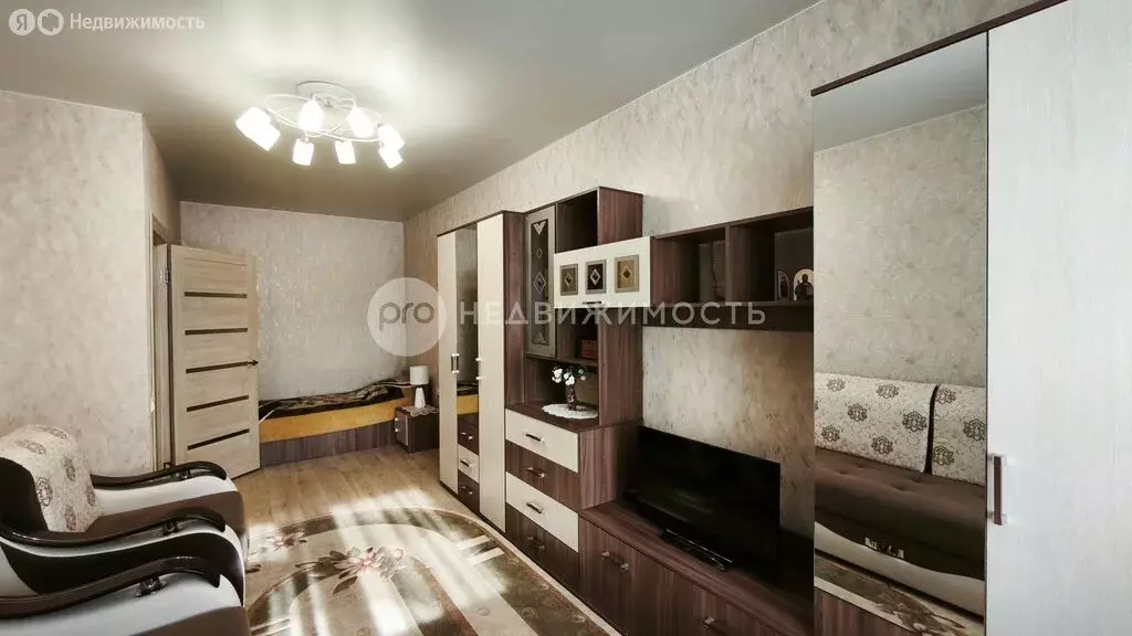 1-комнатная квартира: село Дядьково, улица Грачи, 64 (45 м) - Фото 1