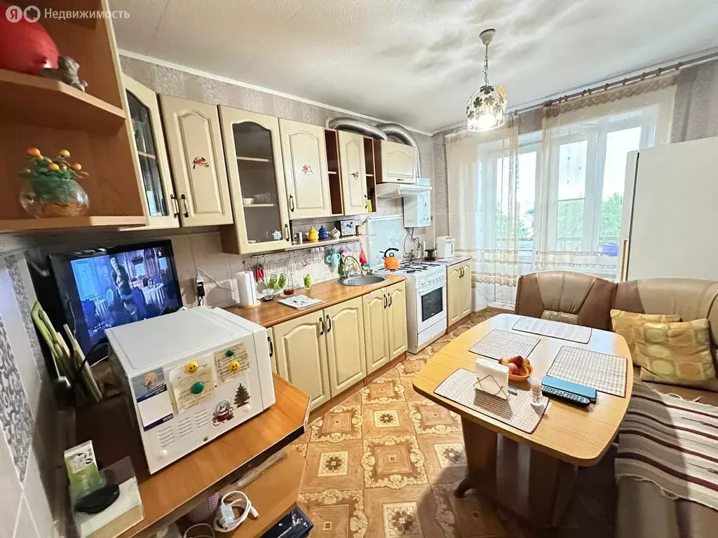 3-комнатная квартира: Владикавказ, Гвардейская улица, 46 (61.7 м) - Фото 1