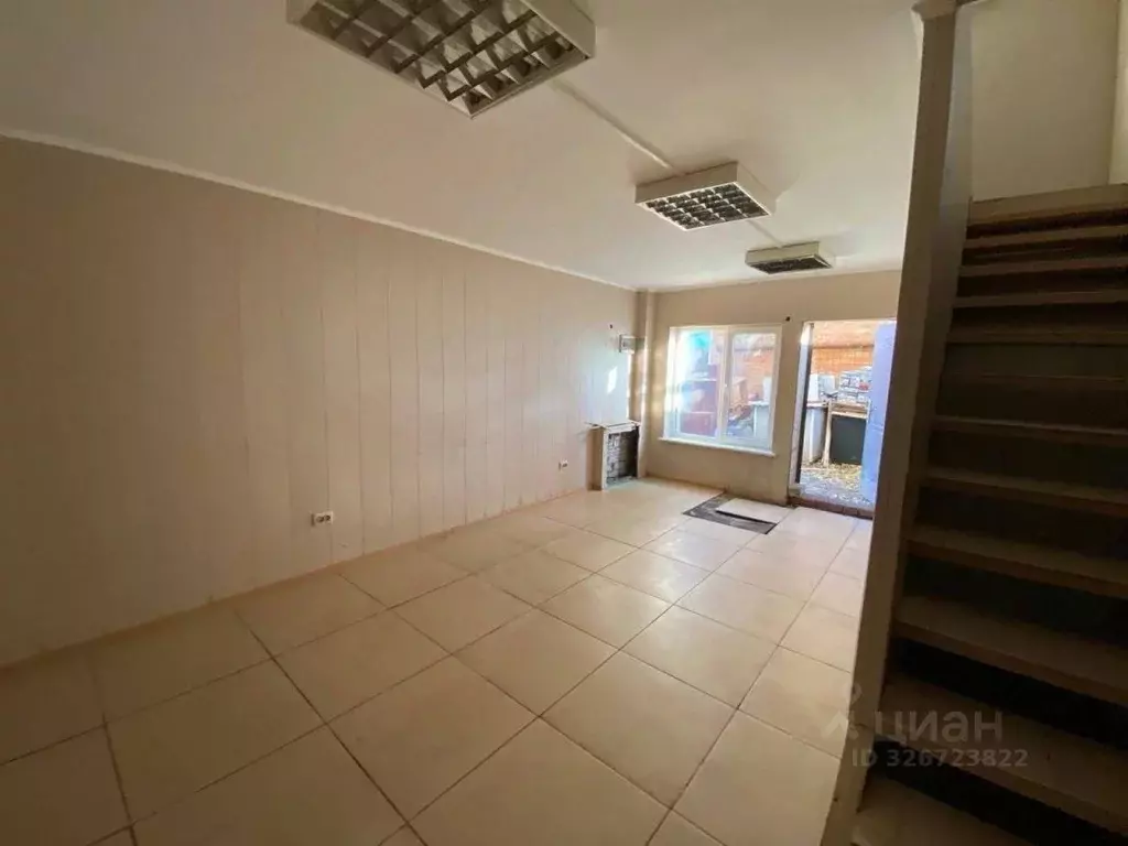 Помещение свободного назначения в Краснодарский край, Краснодар ... - Фото 2