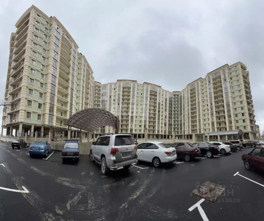 3-к кв. Дагестан, Махачкала просп. Насрутдинова, 57 (140.0 м) - Фото 0