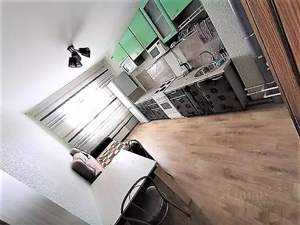 1-к кв. Омская область, Омск проезд 4-й Амурский, 9 (37.5 м) - Фото 2