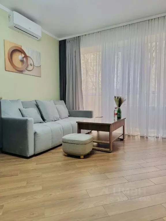 2-к кв. Ставропольский край, Кисловодск ул. Кирова, 6 (62.0 м) - Фото 0