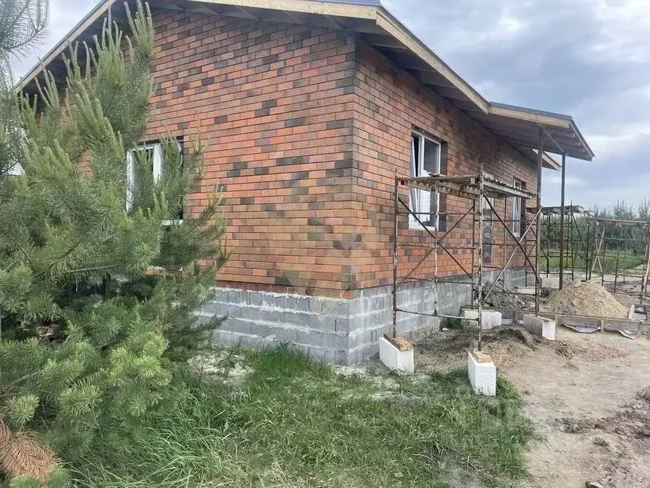 Коттедж в Белгородская область, Старооскольский городской округ, с. ... - Фото 1