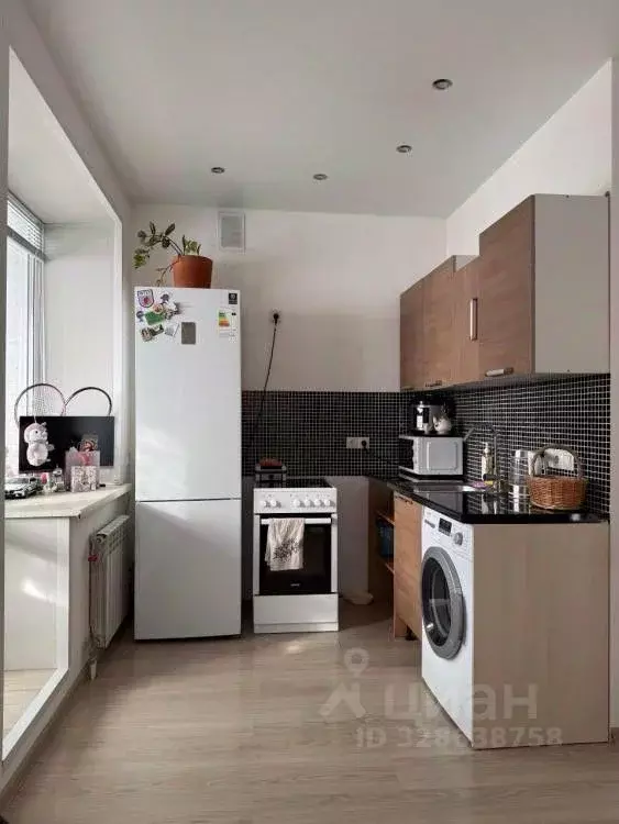 1-к кв. Омская область, Омск ул. Крупской, 14 (33.0 м) - Фото 1