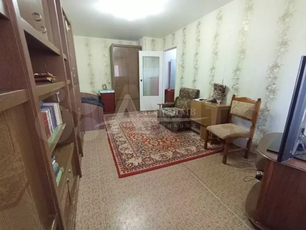 1-к. квартира, 32 м, 4/5 эт. - Фото 1