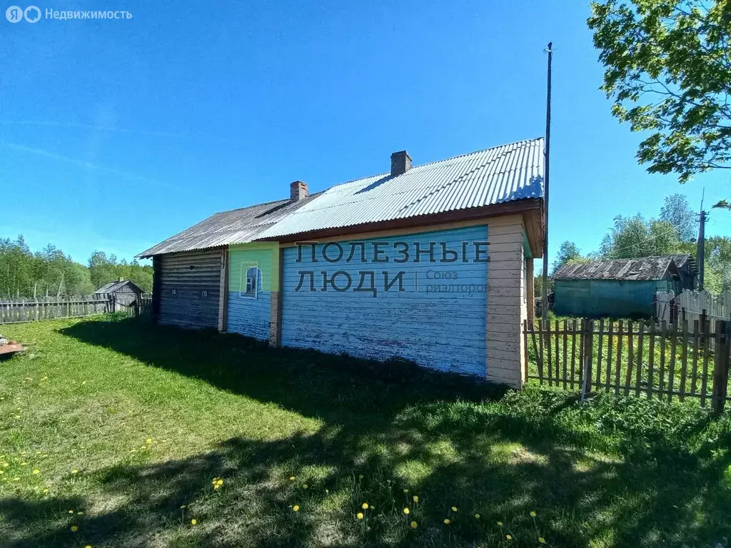Дом в Вологодская область, Шекснинский муниципальный округ, деревня ... - Фото 1