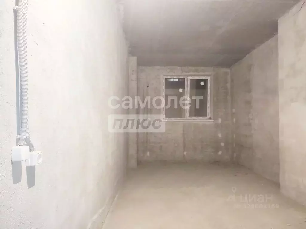 Помещение свободного назначения в Краснодарский край, Горячий Ключ ул. ... - Фото 1