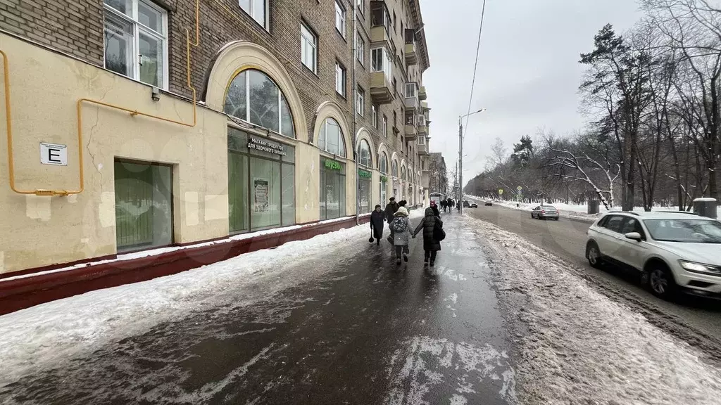 Ритейл 122 м, Маршала Василевского д.5 - Фото 0