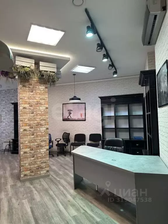 Офис в Белгородская область, Белгород Гражданский просп., 18 (50 м) - Фото 1