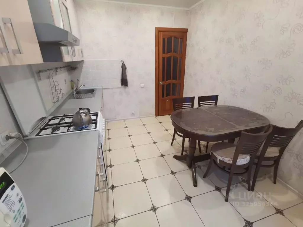 3-к кв. Татарстан, Казань ул. Академика Парина, 18 (65.0 м) - Фото 2