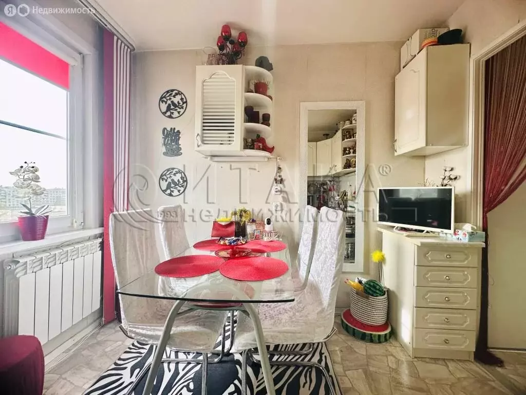 2-комнатная квартира: Санкт-Петербург, улица Солдата Корзуна, 26 (55 ... - Фото 0