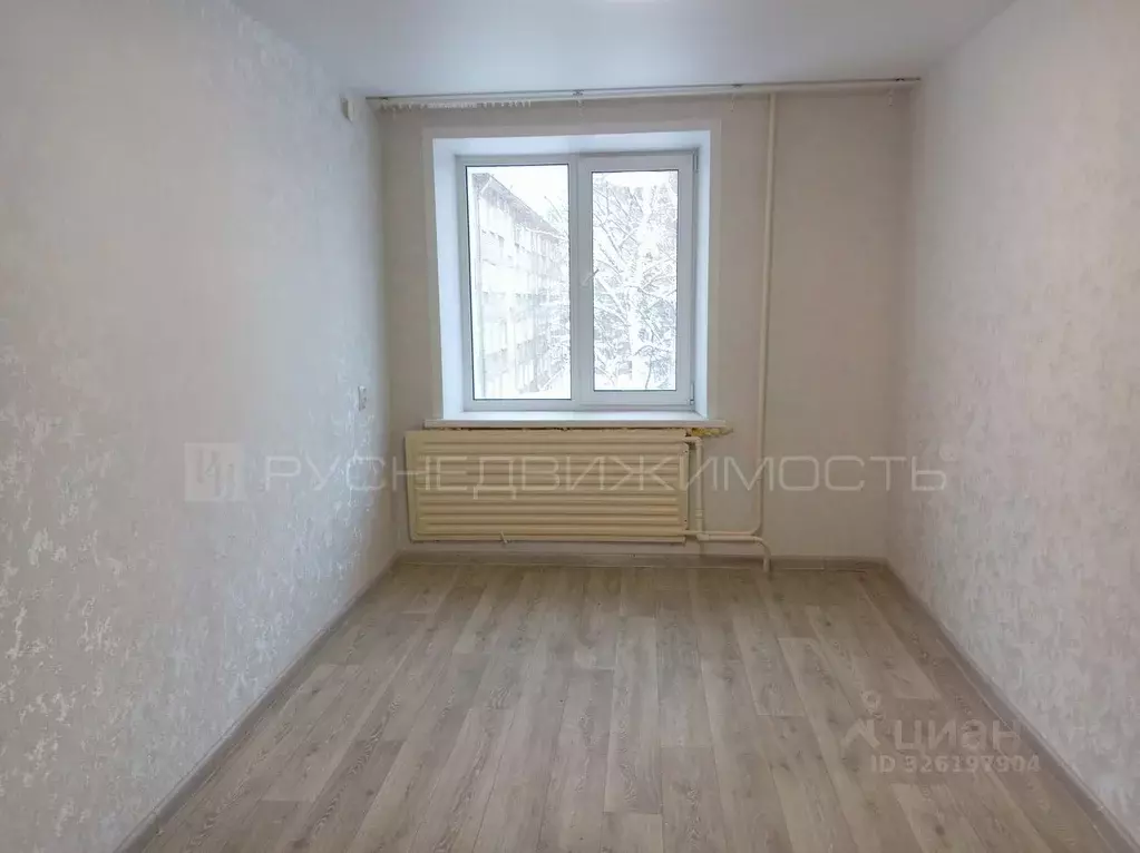 Комната Кировская область, Киров ул. Ивана Попова, 35А (12.9 м) - Фото 1