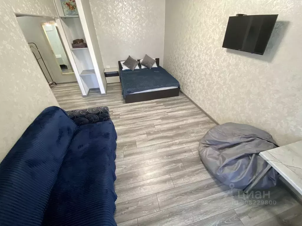 1-к кв. Крым, Симферополь ул. Троллейбусная, 3 (34.0 м) - Фото 0