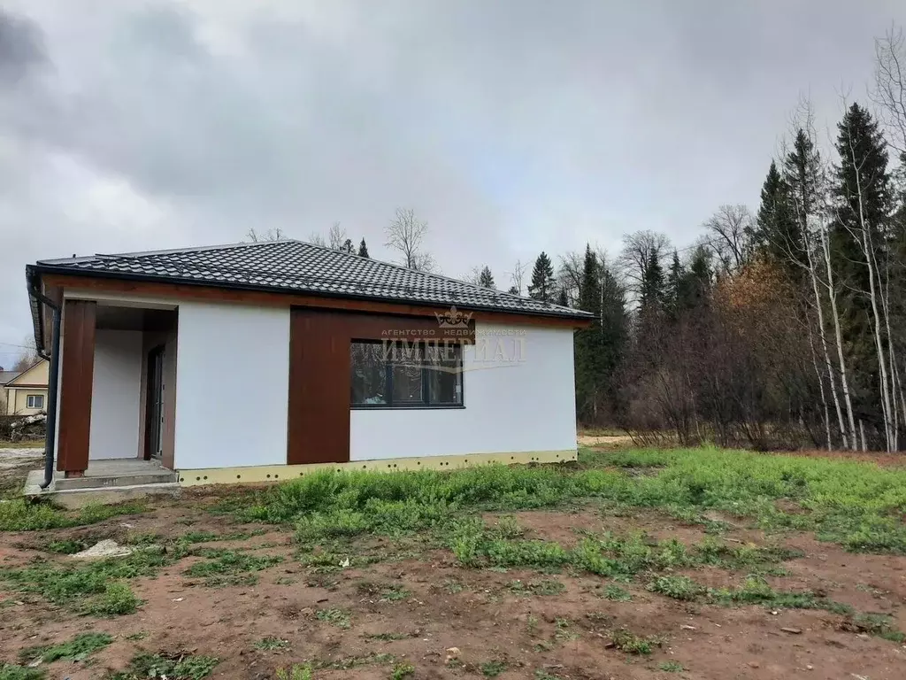 Дом в Марий Эл, Медведевский район, Краснооктябрьский городское ... - Фото 0
