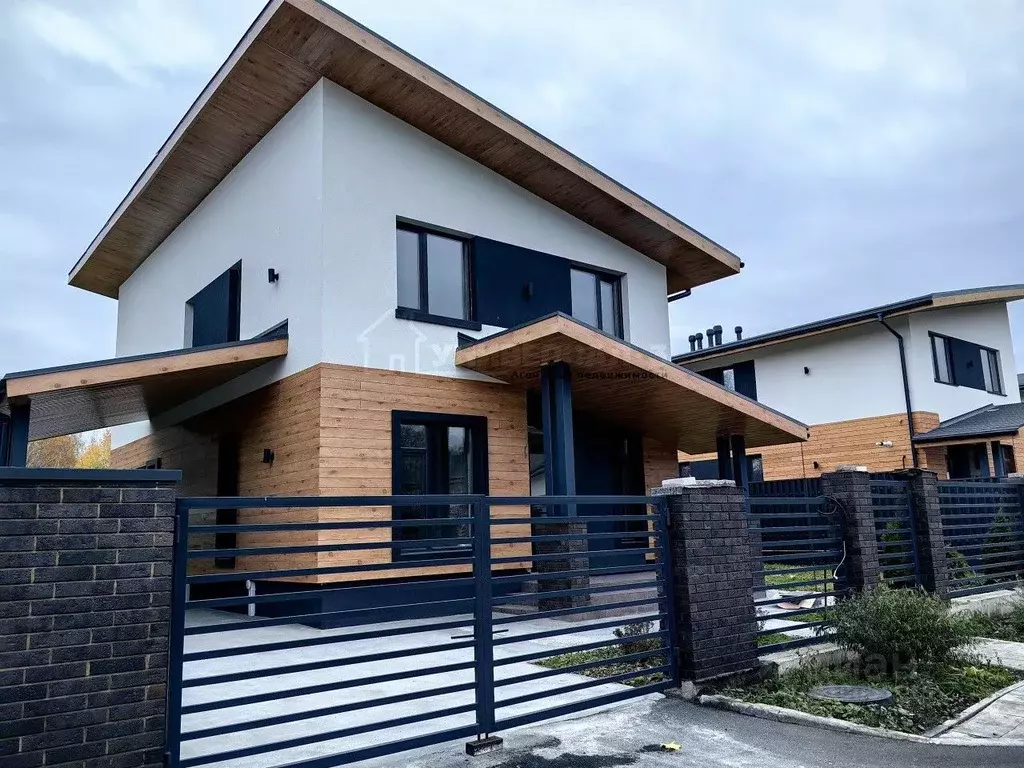 Дом в Челябинская область, Сосновский район, Кременкульское с/пос, д. ... - Фото 1