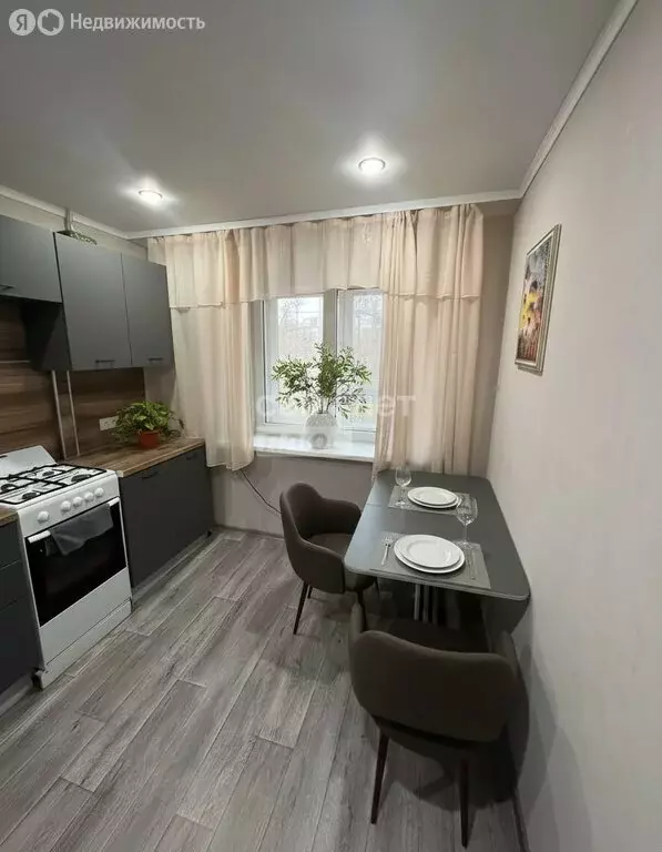 1-комнатная квартира: Салават, улица Губкина, 22 (35 м) - Фото 1