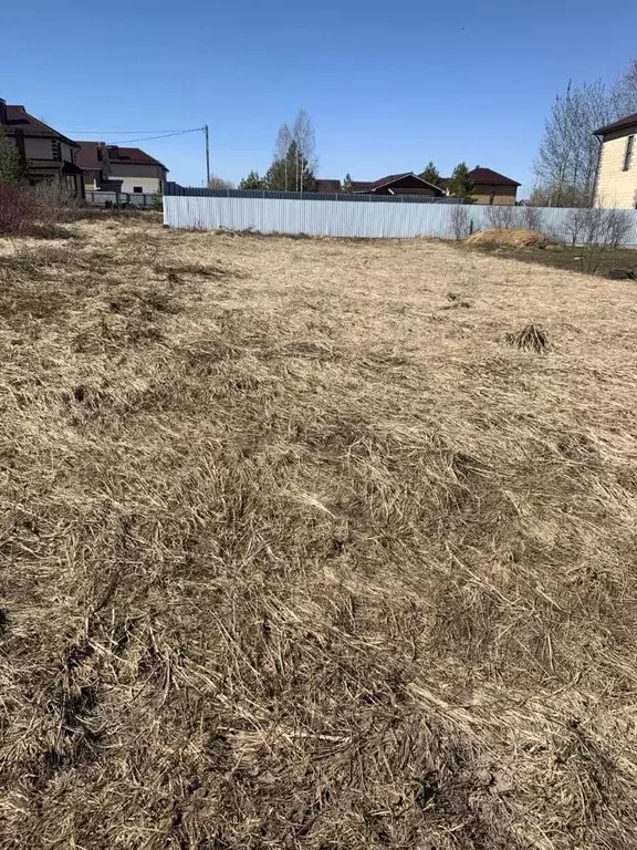 Участок в Марий Эл, Медведевский район, Сидоровское с/пос, д. Сидорово ... - Фото 2