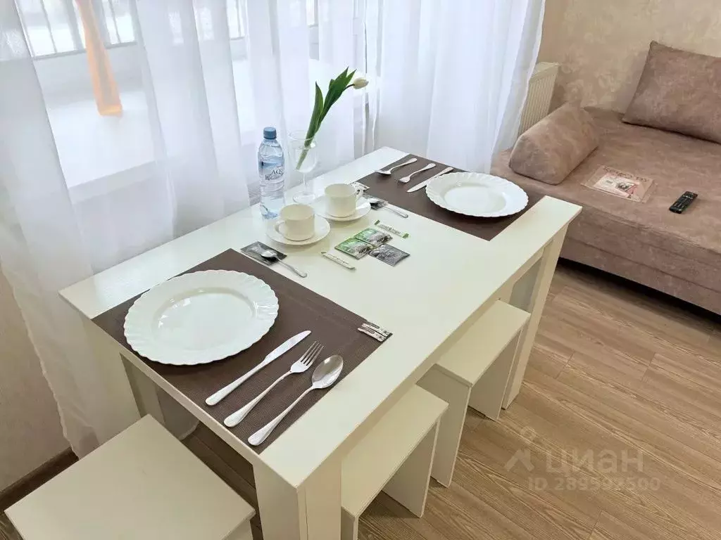 1-к кв. Татарстан, Казань ул. Рауиса Гареева, 100 (30.0 м) - Фото 0