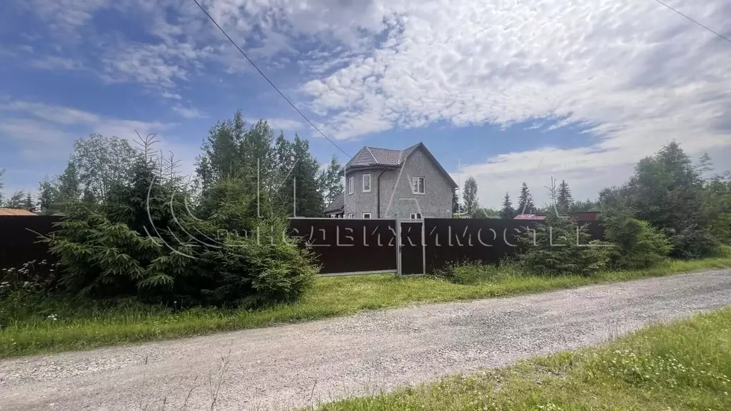 Дом в Ленинградская область, Тосненский район, Рябовское городское ... - Фото 1
