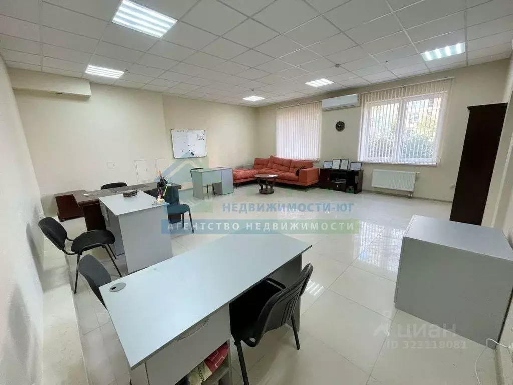 Офис в Краснодарский край, Новороссийск просп. Ленина, 95Г (66 м) - Фото 2