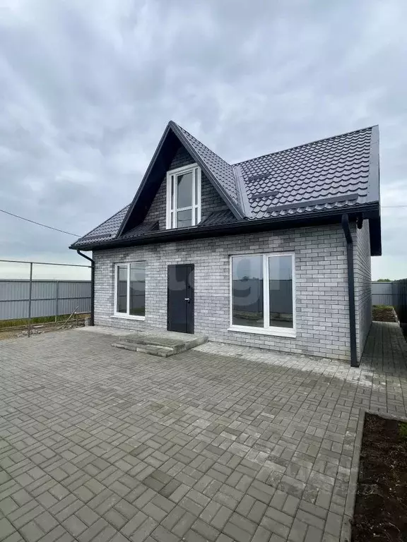 Дом в Краснодарский край, Ейск Ивановская ул. (100 м) - Фото 1