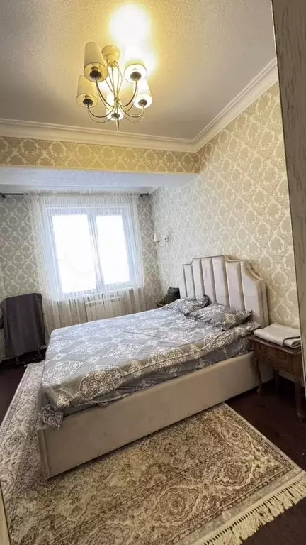 2-к. квартира, 76 м, 5/8 эт. - Фото 1