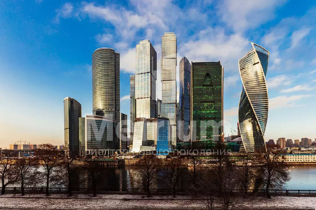 Продается 3-комнатная квартира - Фото 2