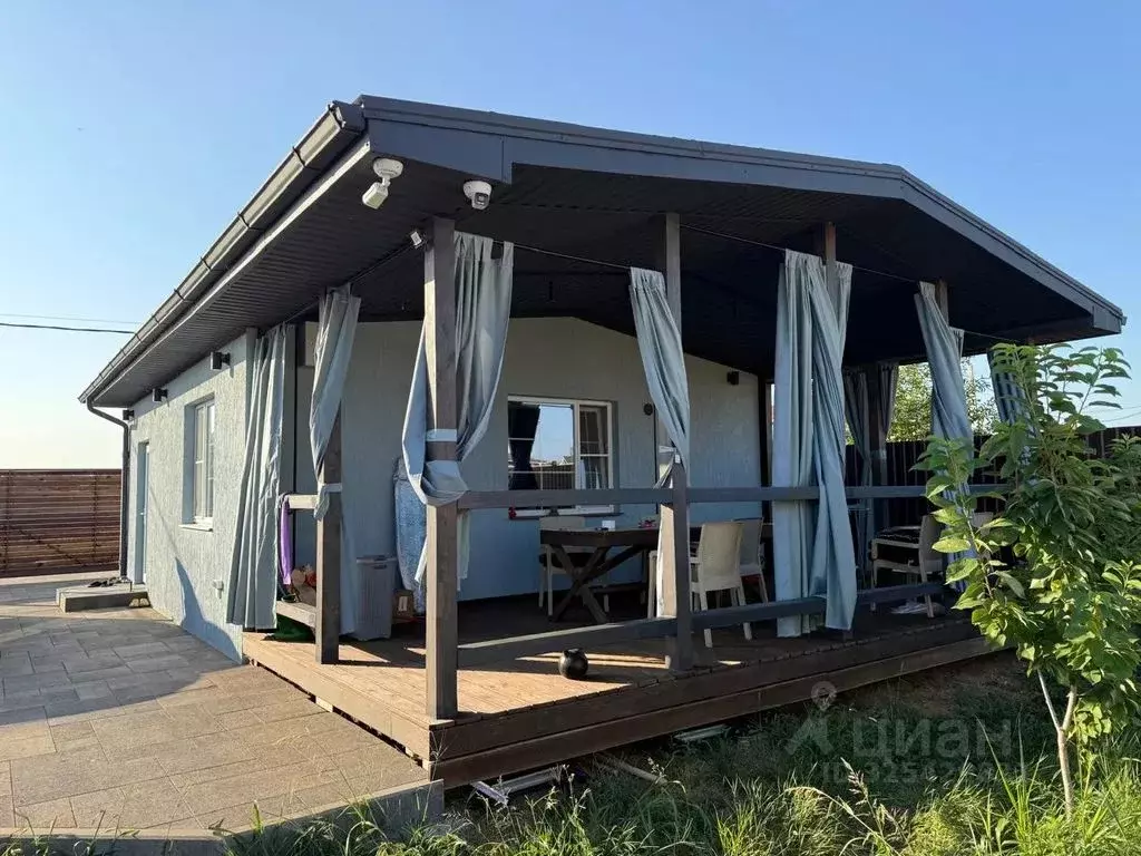 Дом в Краснодарский край, Краснодар ул. Порт-Артурская, 23 (50 м) - Фото 1