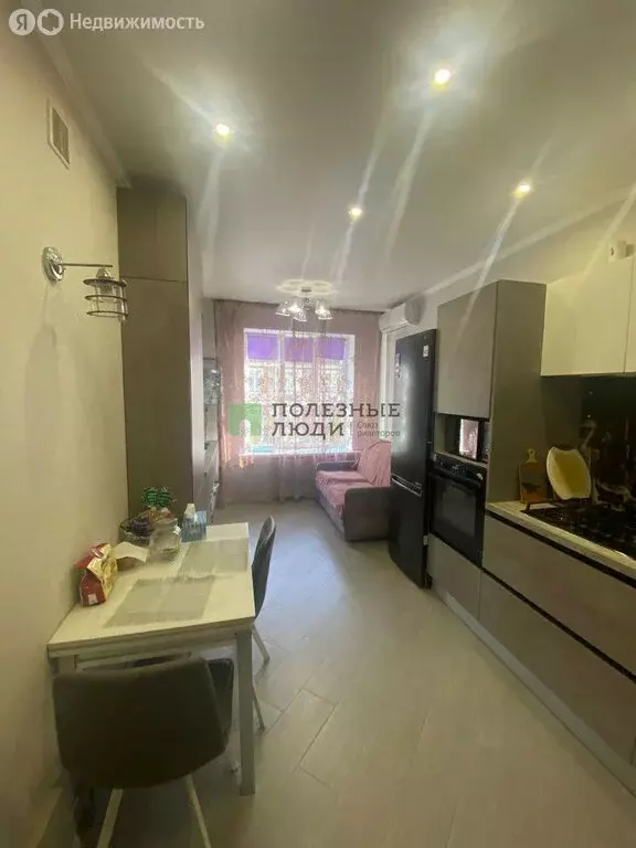 1-комнатная квартира: Разумное, улица Добролюбова, 4 (42.2 м) - Фото 2