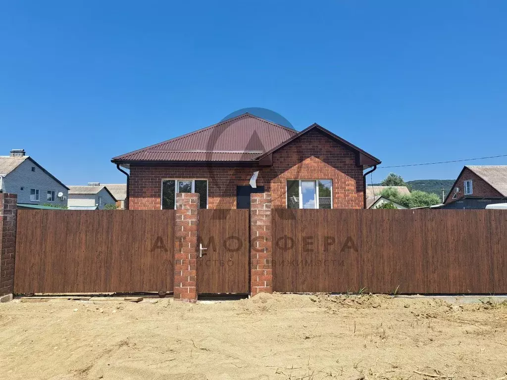 Дом в Краснодарский край, Апшеронск ул. 9 Января (90 м) - Фото 1