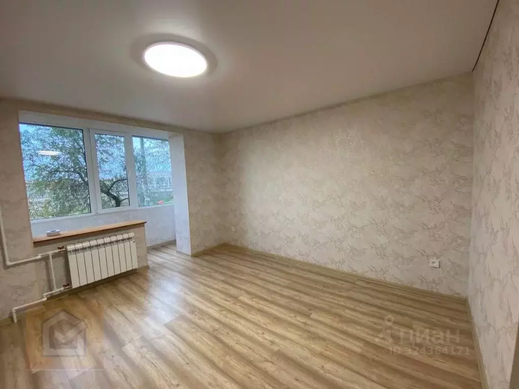 2-к кв. Крым, Евпатория ул. Имени 60-летия Октября, 22А (54.0 м) - Фото 0