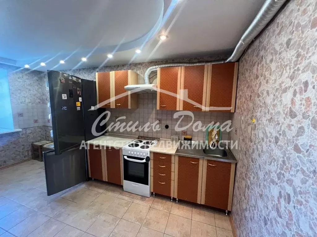 1-к кв. Волгоградская область, Волгоград Кубанская ул., 17 (51.3 м) - Фото 1