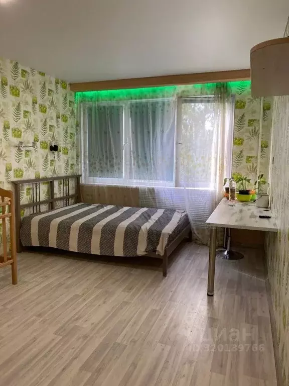 Комната Санкт-Петербург Серебристый бул., 28К1 (17.0 м) - Фото 1