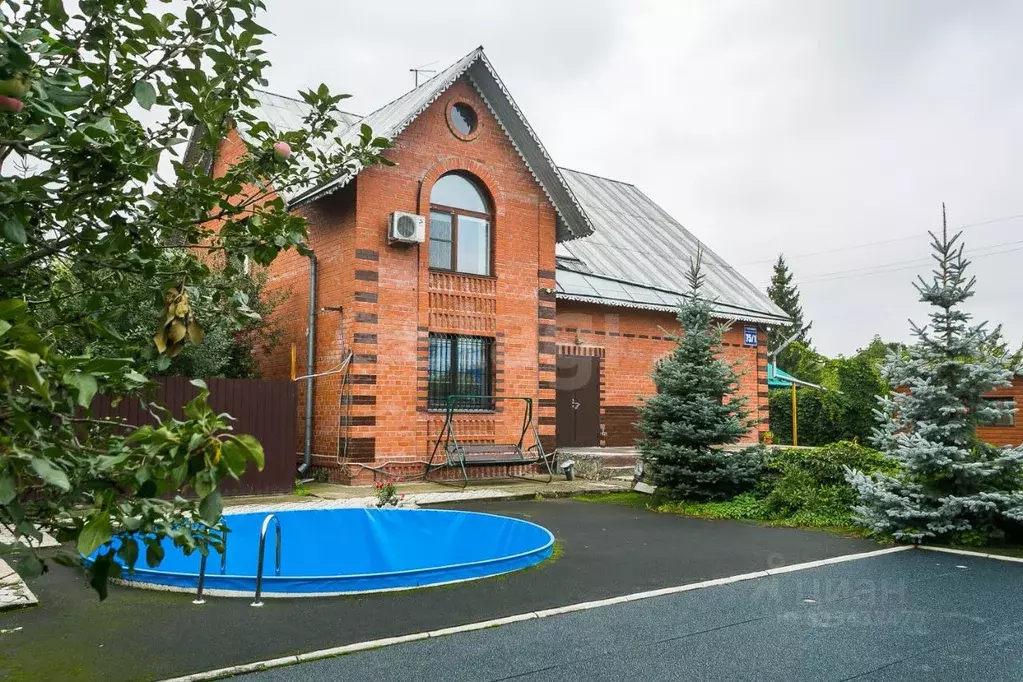 Дом в Новосибирская область, Новосибирск 2-я Чулымская ул., 77 (360 м) - Фото 1
