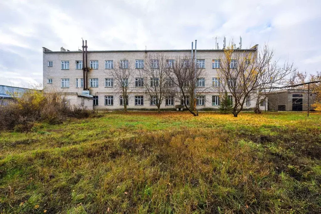 Помещение свободного назначения в Волгоградская область, Новоаннинский ... - Фото 2