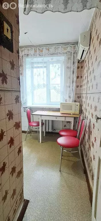 3-комнатная квартира: Астрахань, улица Мосина, 13 (54.6 м) - Фото 1