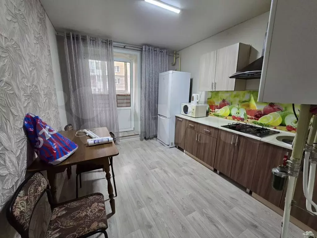 1-к. квартира, 44 м, 1/10 эт. - Фото 1