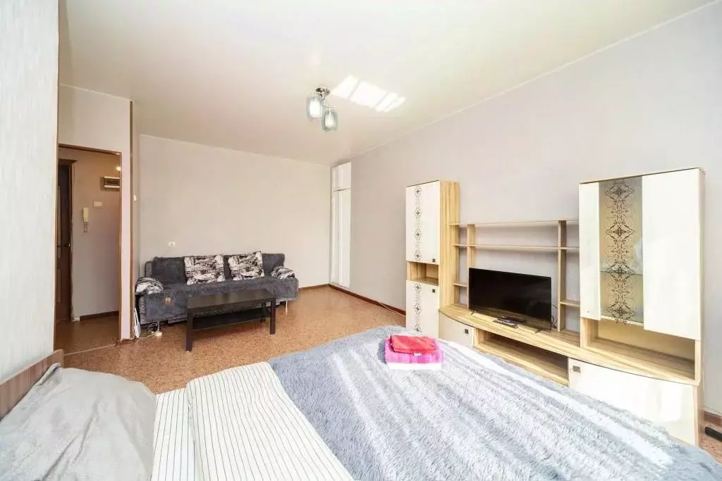 1-к кв. Пермский край, Пермь ул. Мира, 90 (36.0 м) - Фото 2