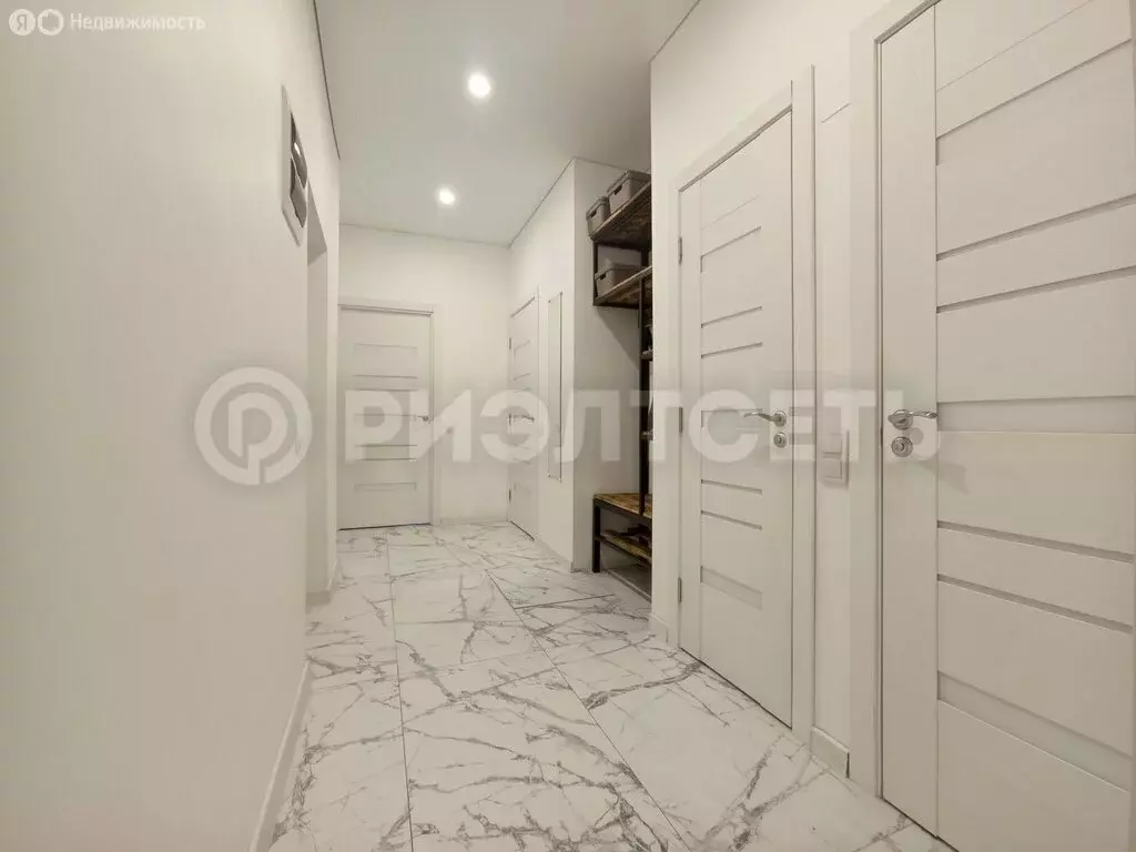 2-комнатная квартира: Мурманск, Кирпичная улица, 12 (43.5 м) - Фото 2