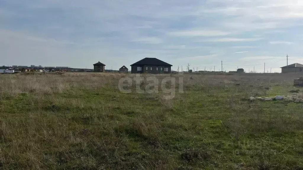 Участок в Крым, Симферопольский район, с. Мирное  (6.32 сот.) - Фото 1