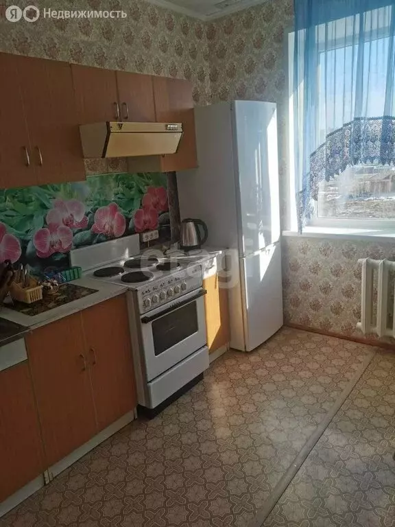 2-комнатная квартира: Тобольск, микрорайон 7А, 32А (57 м) - Фото 0