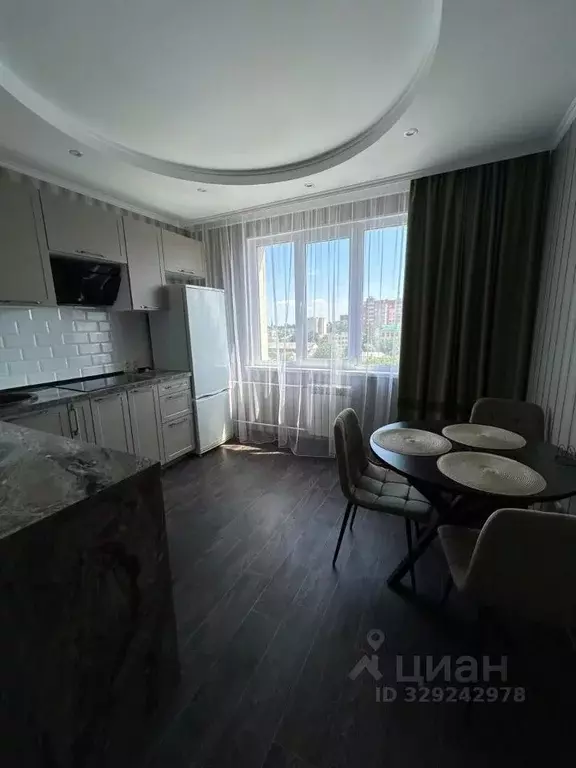 2-к кв. Курская область, Курск ул. Карла Маркса, 31А (65.0 м) - Фото 1