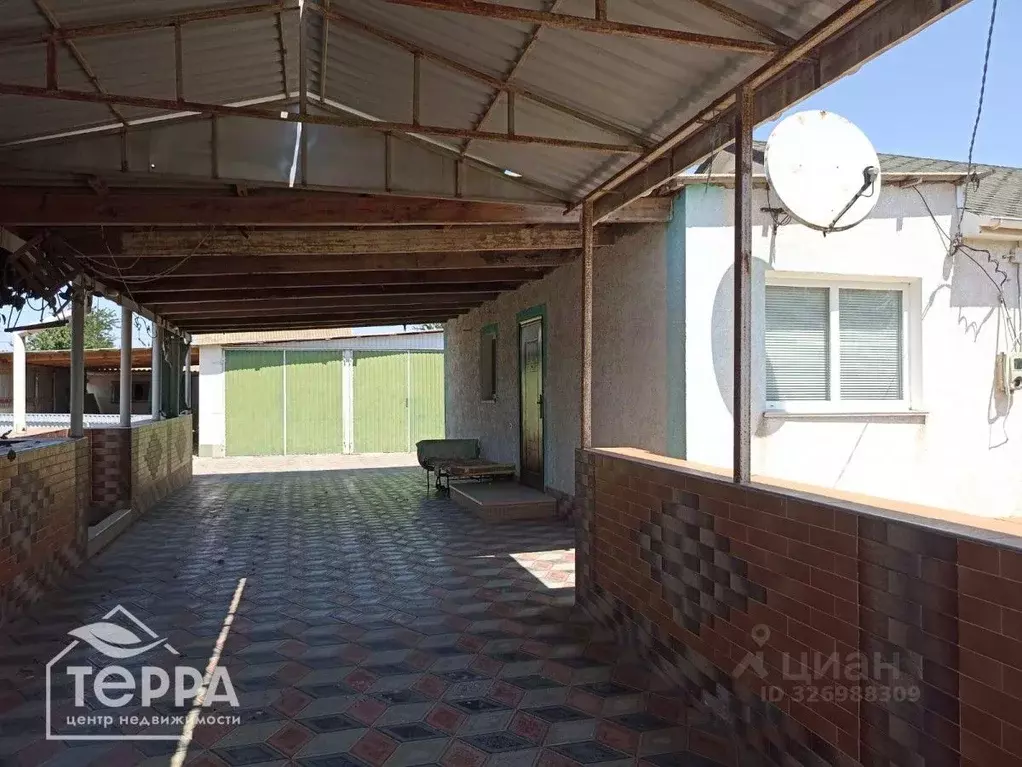 Дом в Крым, Раздольненский район, с. Ботаническое ул. Новоселов, 34 ... - Фото 1