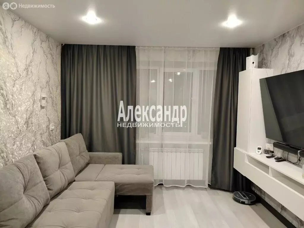 1к в 8-комнатной квартире (17.9 м) - Фото 1