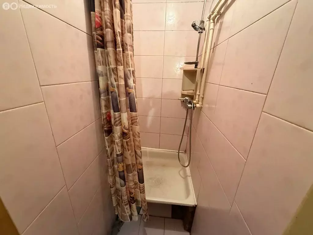 1к в 7-комнатной квартире (17.7 м) - Фото 1