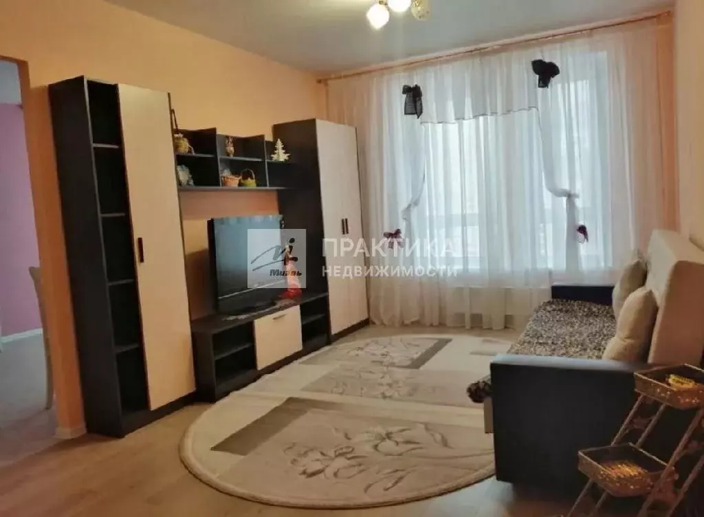 Продается 3-комнатная квартира - Фото 2