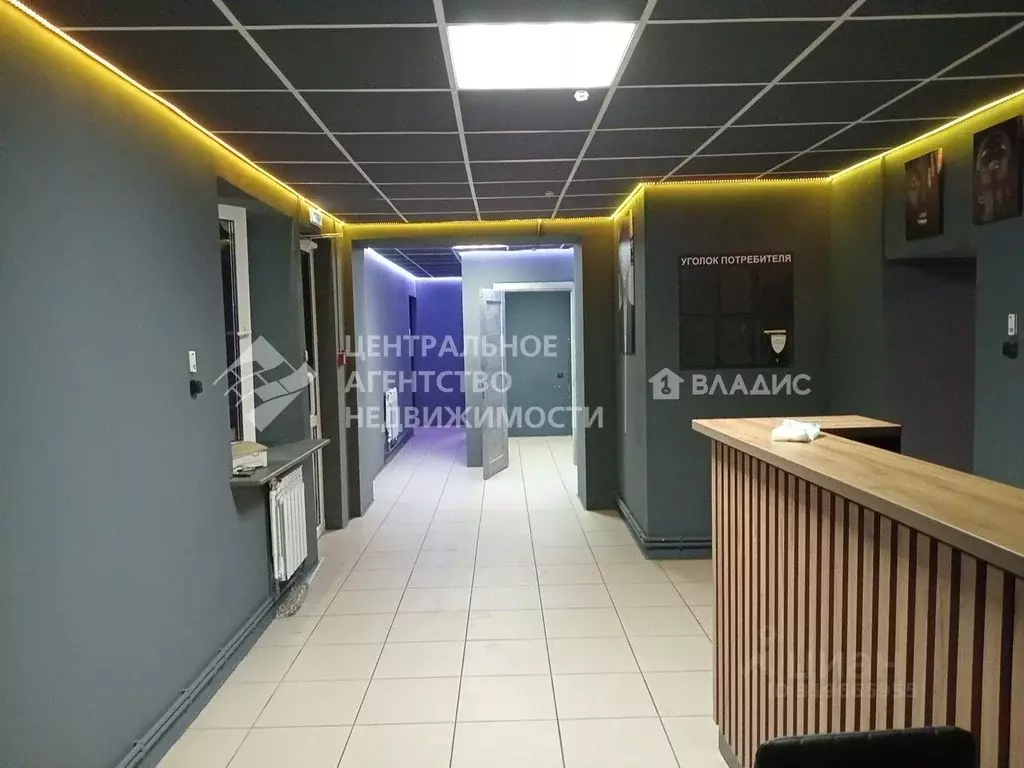 Помещение свободного назначения в Рязанская область, Рязань ш. Малое, ... - Фото 1